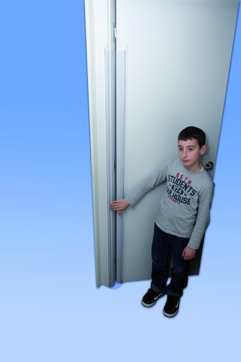 Protector puerta alt. 200 cm. (abertura 90º)