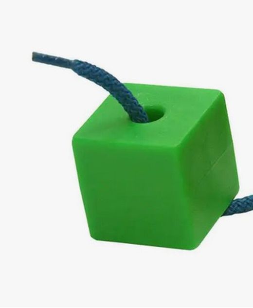 Joc d'enfilar Activity Shapes