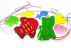 Figures per cosir Animal Lacing