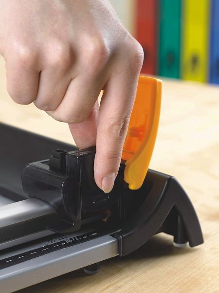 Cizalla FELLOWES A3 Electron