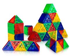 Construcción magnética traslúcida