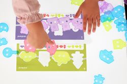 Ensartar Translucent Activity Figures