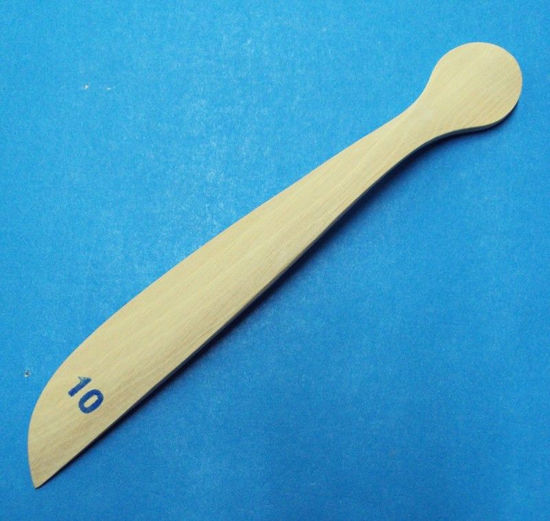 Espátula madera moldear nº10