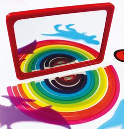 Espejo Acrílico con Marco Rojo