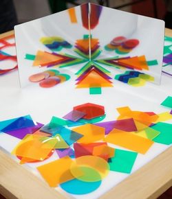 Espejo Libro con 60 formas