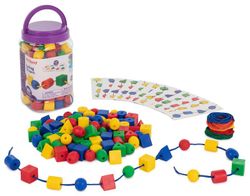 Formes ensartables trenades 25 mm. 100 unt.