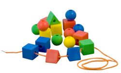 Formes ensartables trenades 35 mm. 60 unt.