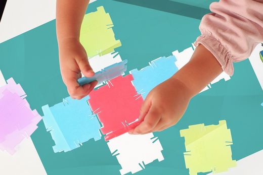 Geometria i volums: Translucent Connexió