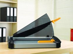 Guillotina FELLOWES A3 Plasma