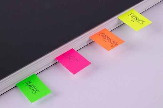 Índices adhesivos de papel 50 x 20 mm 4 colores 40 hojas por color