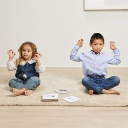 Juego de Yoga para niños Spin & Chill