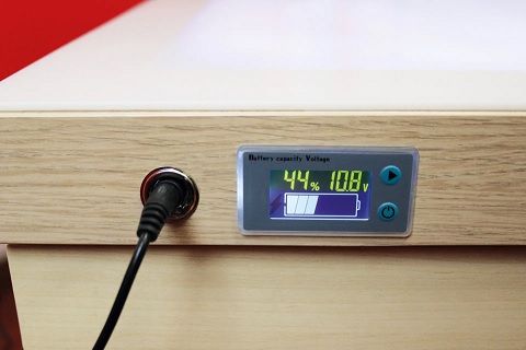 Mesa de Luz con batería