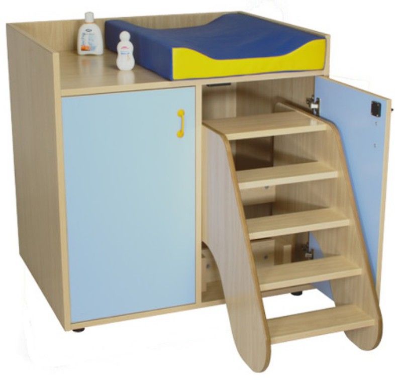 Cambiador escalera, 2 puertas