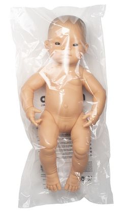 Nina recent nascuda nena asiàtica 40 cm.