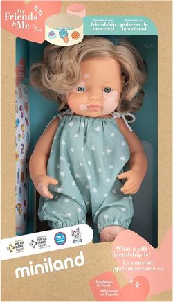 Nina amb vitiligen 38 cm MF&M