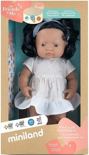 Nina llatina 38 cm MF&M