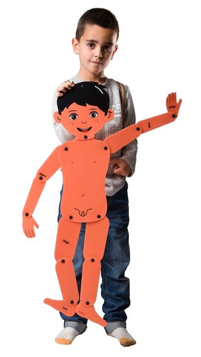 Muñecos articulados: niño y niña