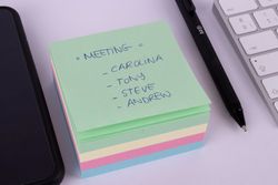 Notas adhesivas Funny 75 mm x 75 mm 4 colores pastel