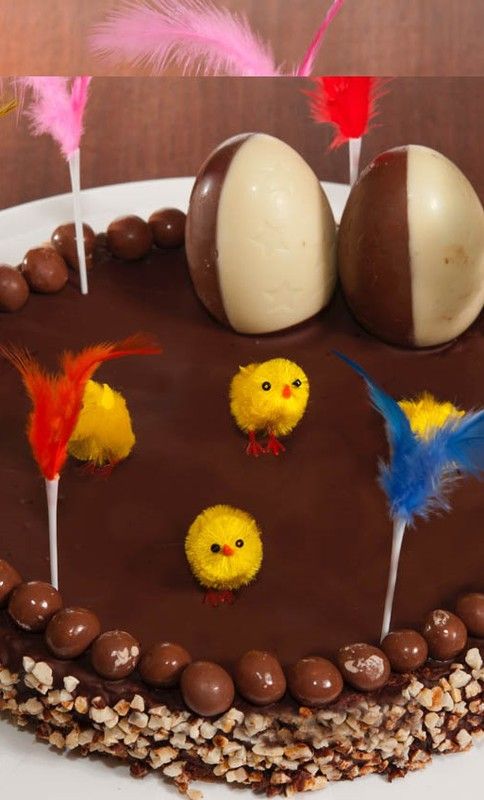 Plomes Mona de Pasqua 8 cm 10 und.