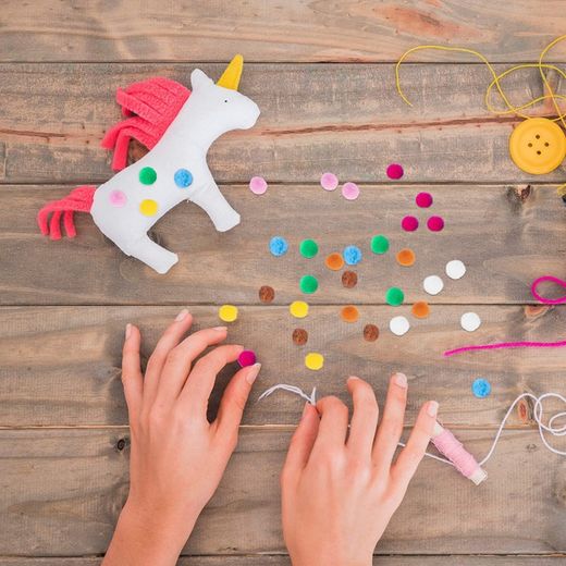 Mini pompons Ø 8 mm colors assortits