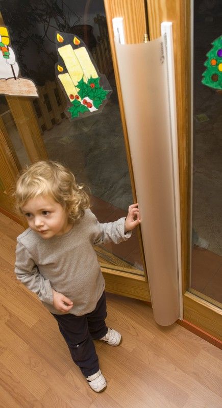 Protector puerta opaco alt.120 cm. (abertura 90º)