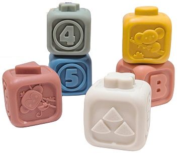 Soft stacking cubes