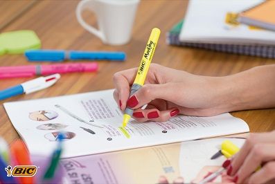 Retolador fluorescent HIGHLIGHTER BIC, Rosa