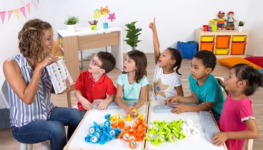 Juego de lenguaje Send a Message