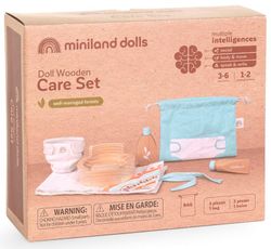 Set de higiene de madera para muñecos