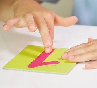 Tacte fitxes de nombres i preescriptura