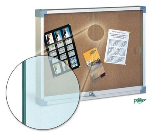 Vitrina para anuncios, estructura de aluminio, 80X100 cm. (Puertas de cristal de seguridad)